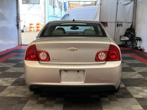 Used 2012 Chevrolet Malibu LS w/ LS Uplevel Package FWD image 4