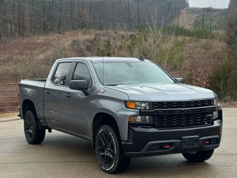 Used 2021 Chevrolet Silverado 1500 Custom Trail Boss image 2