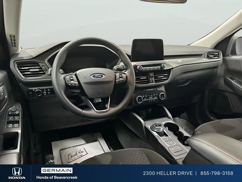 Used 2024 Ford Escape Active w/ Cold Weather Package FWD image 15