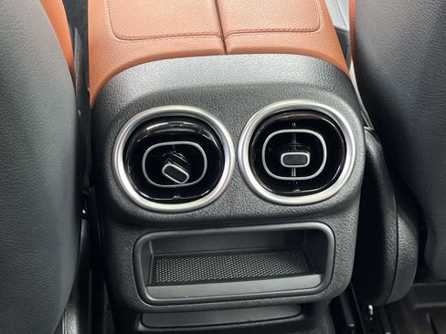Certified 2025 Mercedes-Benz GLC 43 AMG 4MATIC image 15