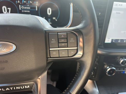 Certified 2022 Ford F150 Platinum w/ Equipment Group 701A High image 26