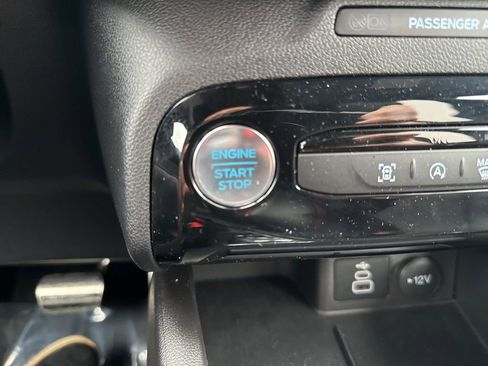 Certified 2024 Ford Escape ST-Line Select w/ Tech Pack #1 AWD/4WD image 31