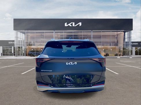 New 2026 Kia Sportage SX image 7