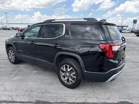 Used 2022 GMC Acadia SLE w/ Driver Convenience Package FWD image 8