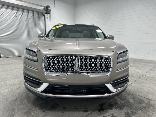 Used 2020 Lincoln Nautilus Reserve w/ Equipment Group 201A FWD image 10
