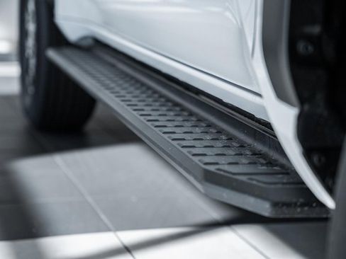 New 2026 Toyota 4Runner SR5 image 15