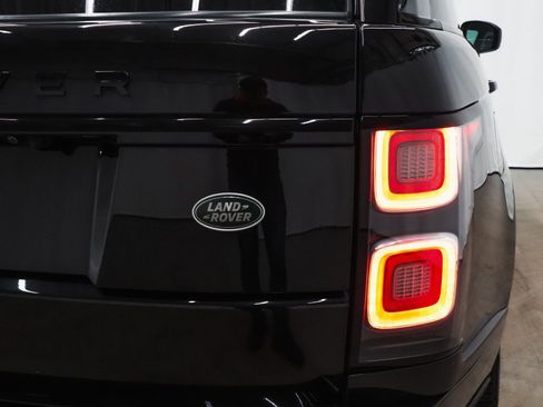 Used 2022 Land Rover Range Rover P525 Westminster Edition image 50