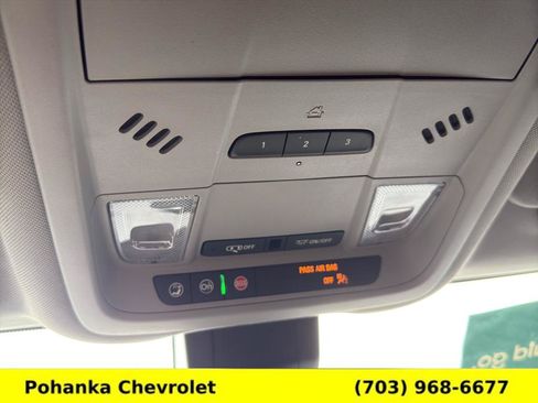 Used 2024 GMC Terrain SLT w/ Elevation Edition FWD image 17