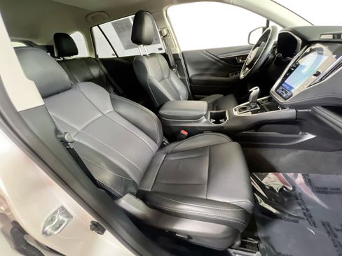 Used 2023 Subaru Outback Limited XT AWD/4WD image 29