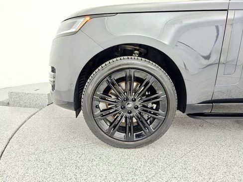 Certified 2024 Land Rover Range Rover Autobiography image 54