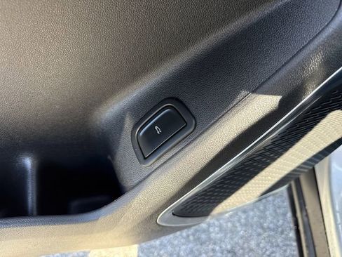 Certified 2025 GMC Acadia Elevation image 41