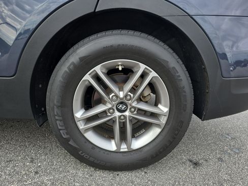 Used 2017 Hyundai Santa Fe Sport image 29