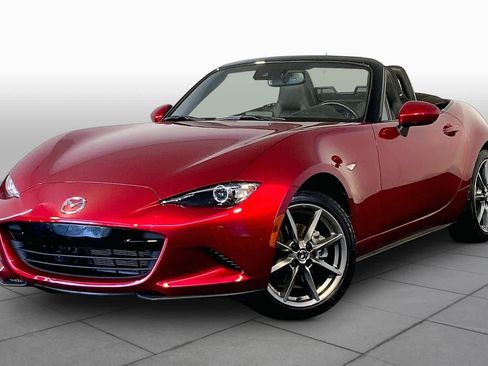 Used 2023 MAZDA MX-5 Miata Grand Touring RWD image 1