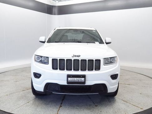 Used 2015 Jeep Grand Cherokee Altitude AWD/4WD image 8