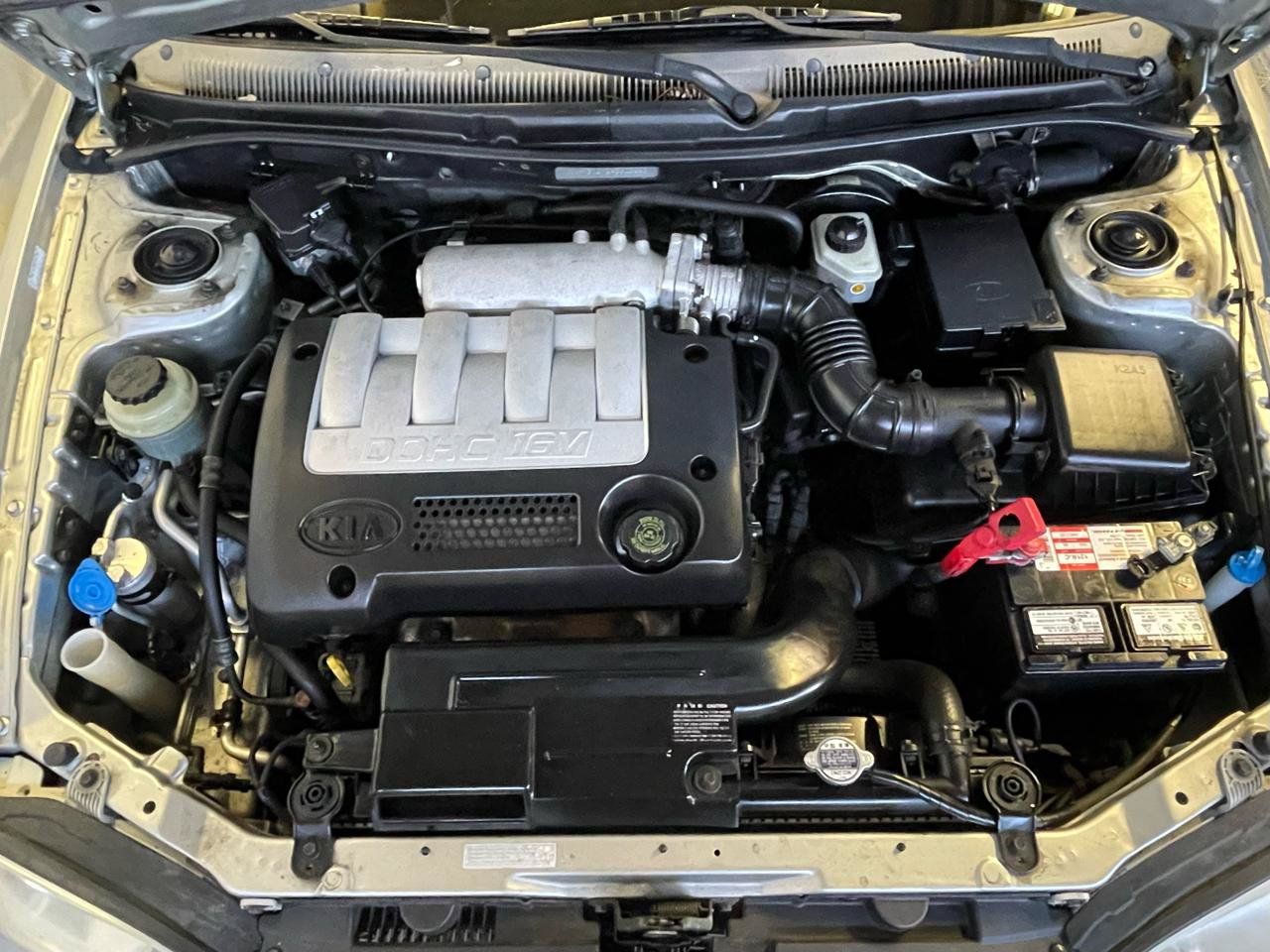 Used 2004 Kia Spectra Sedan FWD image 28