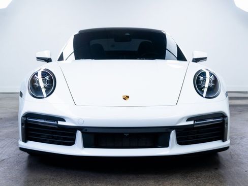 Used 2022 Porsche 911 Turbo S image 2