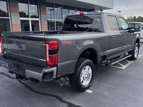 New 2026 Ford F250 XLT w/ XLT Premium Package image 8