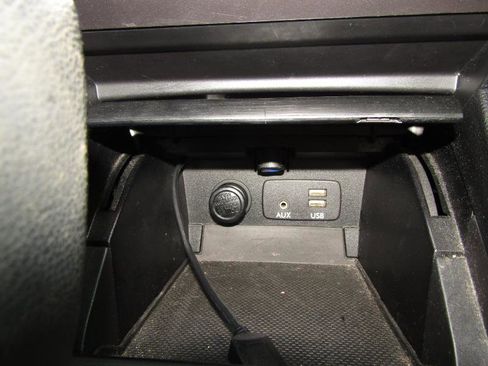 Used 2015 Subaru Outback 2.5i Limited image 58