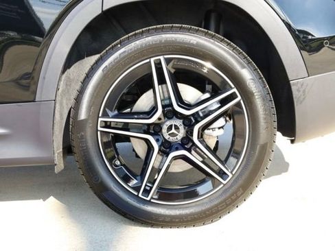 New 2026 Mercedes-Benz GLB 250 image 12