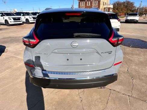 Certified 2024 Nissan Murano Platinum w/ Cargo Package image 9