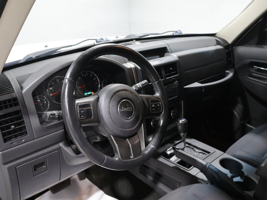 Used 2011 Jeep Liberty Sport w/ Popular Equipment Group AWD/4WD image 14