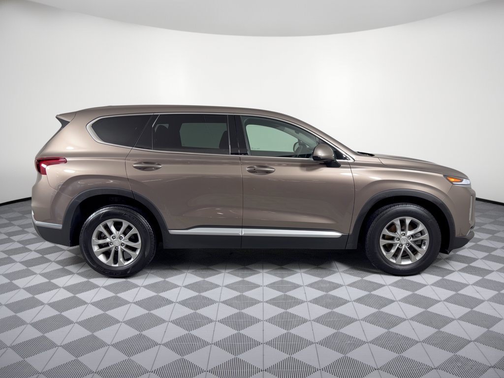 Used 2019 Hyundai Santa Fe SEL FWD image 8