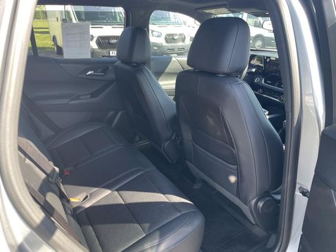 Used 2026 Chevrolet Equinox LT w/ Convenience Package II AWD/4WD image 29