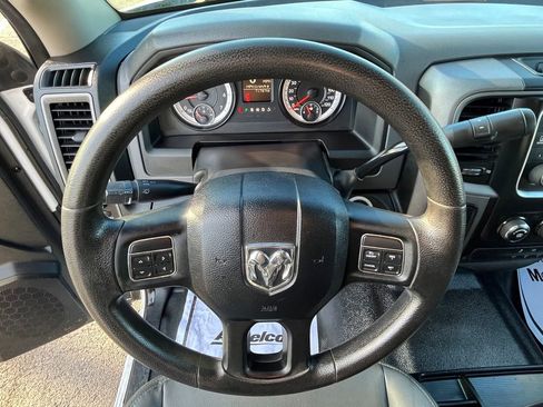 Used 2015 RAM 3500 Tradesman image 12