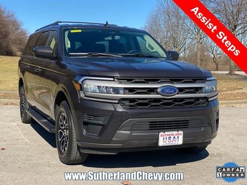 Used 2024 Ford Expedition Max XLT image 9