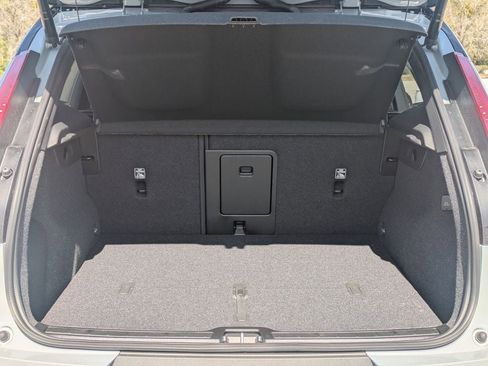 New 2026 Volvo XC40 B5 Ultra w/ Protection Package Premier image 13