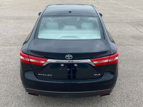 Used 2015 Toyota Avalon XLE image 6