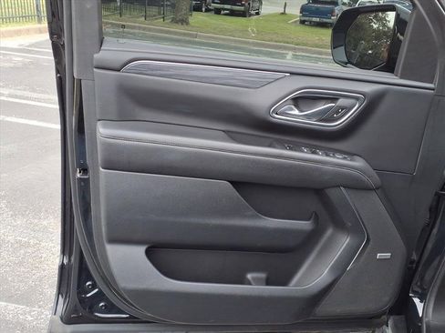 Certified 2024 GMC Yukon SLT image 13