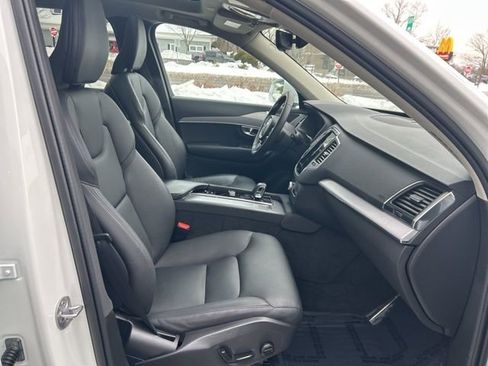 Certified 2024 Volvo XC90 B5 Core w/ Protection Package Premier image 15
