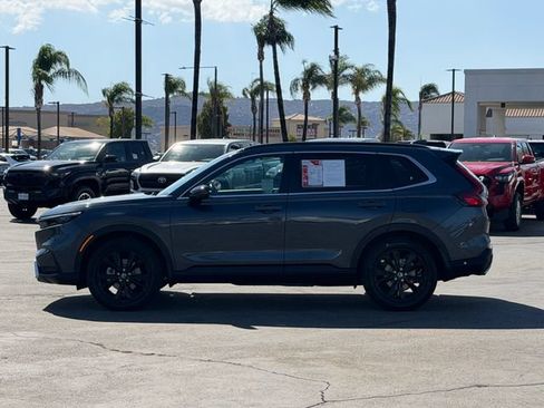 Used 2024 Honda CR-V Sport Touring image 9