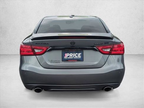 Used 2018 Nissan Maxima SR w/ Midnight Edition image 7