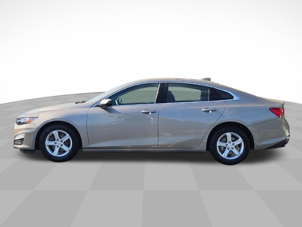 Used 2023 Chevrolet Malibu LT w/ Driver Confidence Package FWD image 6