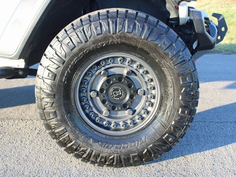 Used 2020 Jeep Wrangler Unlimited Rubicon w/ LED Lighting Group image 40