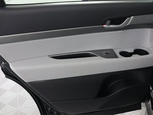 Used 2023 Hyundai Palisade SEL w/ Cargo Package image 27