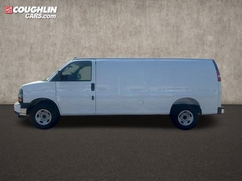 New 2025 Chevrolet Express 3500 Extended w/ Driver Convenience Package RWD image 2