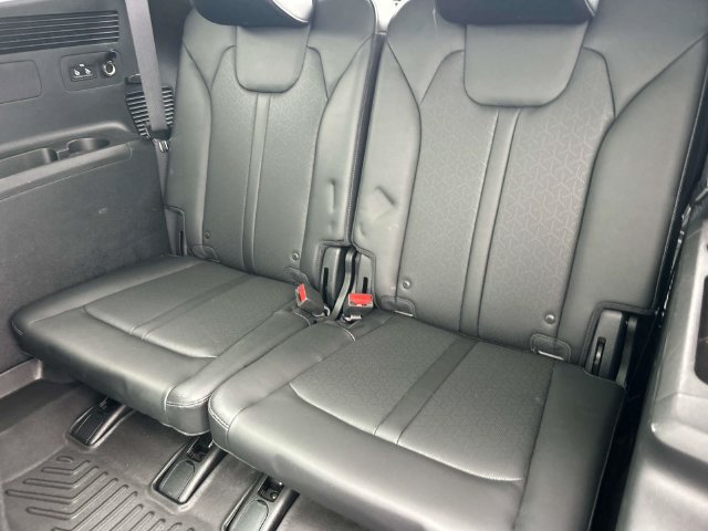 Used 2023 Kia Sorento SX AWD/4WD image 22