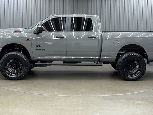 Used 2026 RAM 2500 Big Horn AWD/4WD image 2