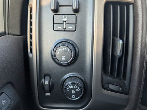 Used 2018 GMC Sierra 1500 Denali image 16