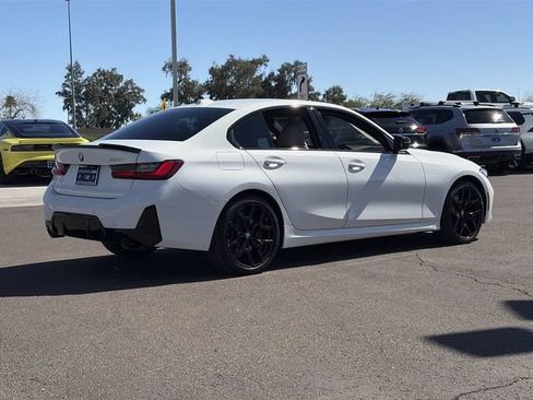 Used 2026 BMW 330i Sedan w/ M Sport Package RWD image 6