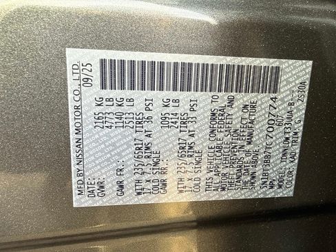 Used 2026 Nissan Rogue SV image 34