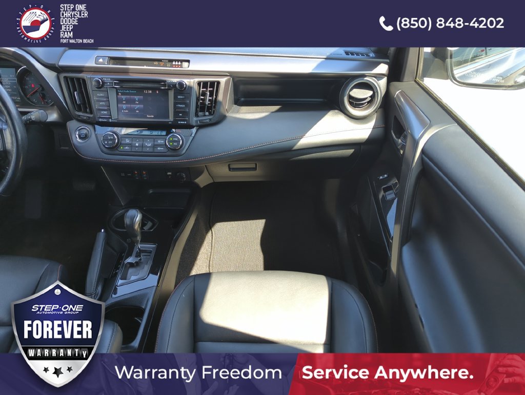 Used 2018 Toyota RAV4 SE w/ Power Extra Value Package FWD image 15