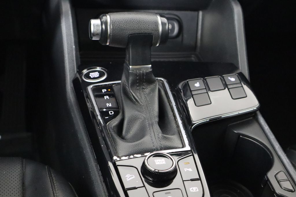 Used 2024 Kia Sportage EX FWD image 27