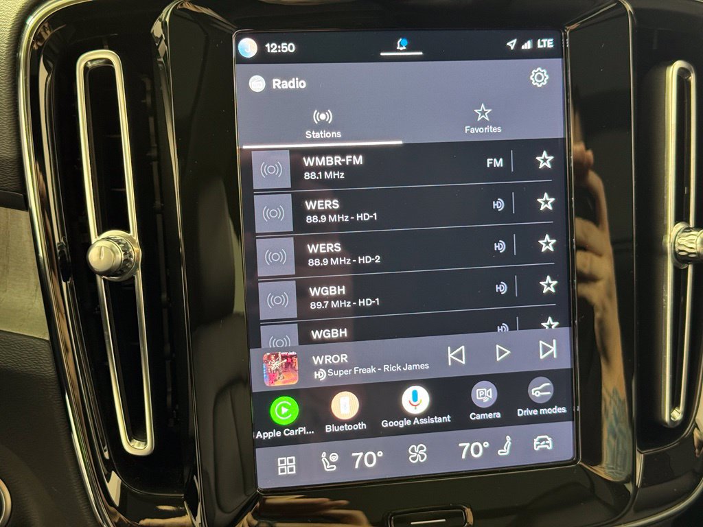 Certified 2024 Volvo XC40 B5 Core AWD/4WD image 25