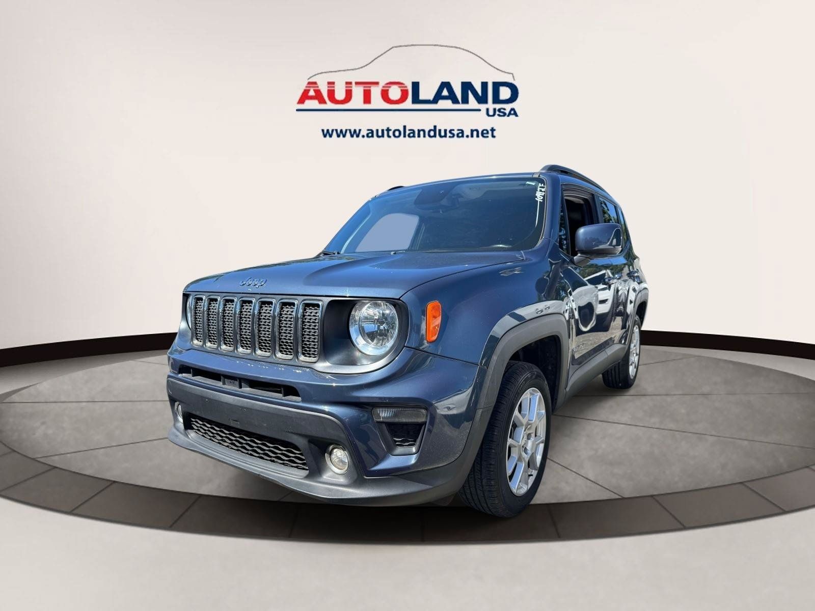 Used 2020 Jeep Renegade Latitude w/ UConnect 8.4 Nav Group AWD/4WD image 1