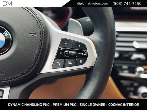 Used 2020 BMW M550i xDrive w/ Dynamic Handling Package AWD/4WD image 30
