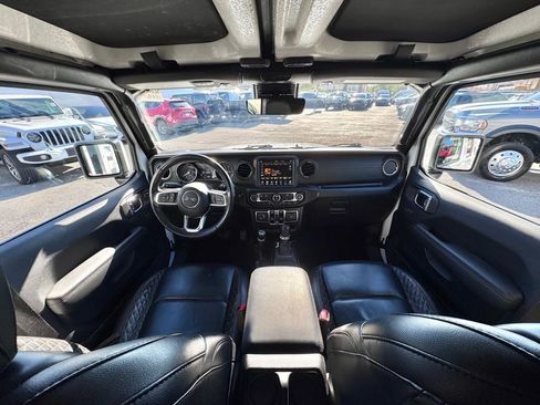 Used 2021 Jeep Wrangler Unlimited Sahara AWD/4WD image 22